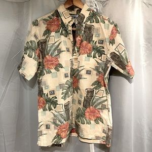 Reyn Spooner Aloha shirt. No stains, rips, or tears.